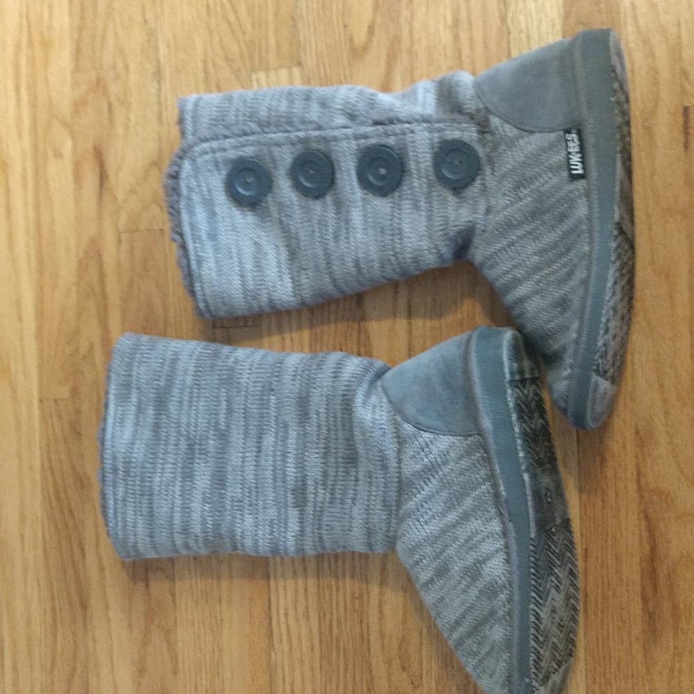 Luk-ees size 7